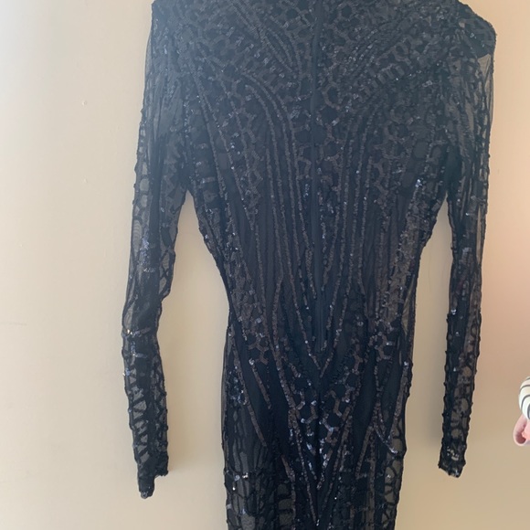 Black sequins mesh party dress - Picture 3 of 6